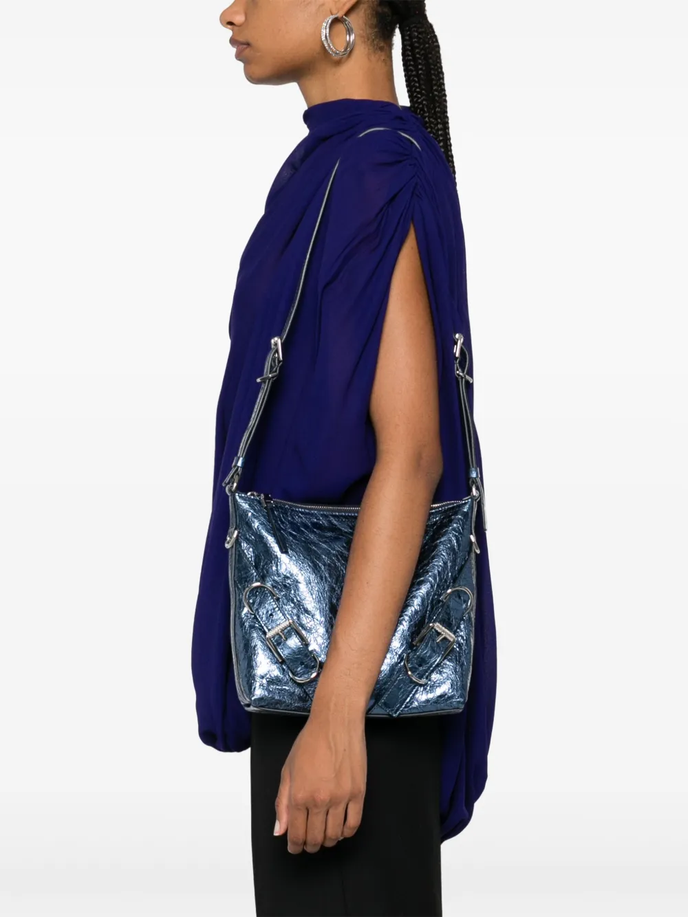 25033387_55253125_1000