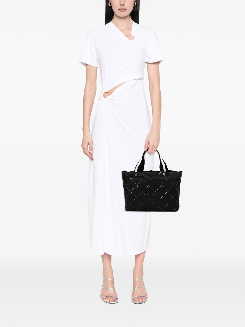 32460411_62532964_1000