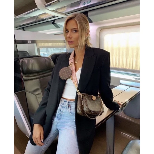 Louis Vuitton LV M44840 classic popular star model 3 in 1 5 in 1 nude pink strap oblique backpack side backpack chain bag