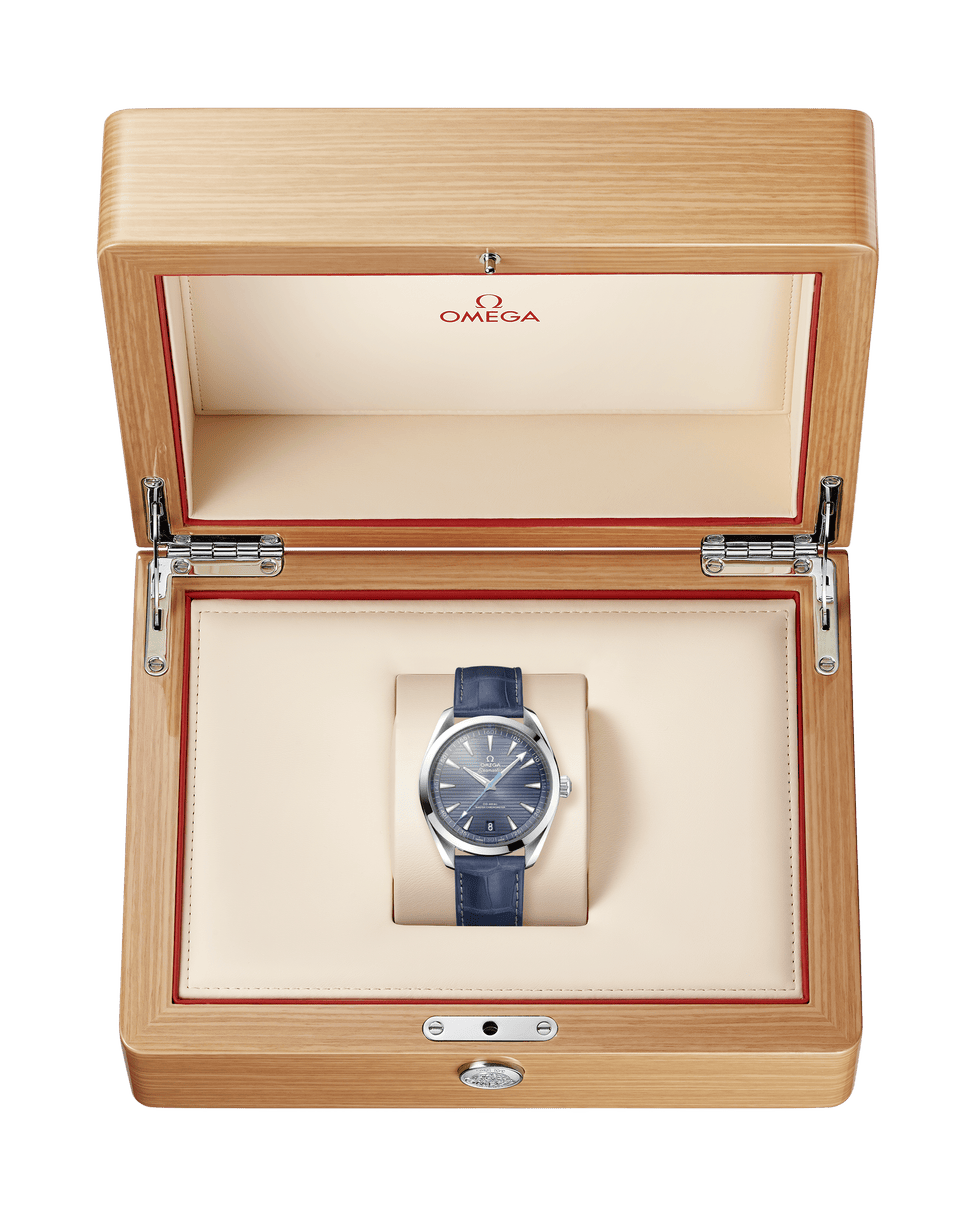 omega-seamaster-aqua-terra-150m-co-axial-master-chronometer-41-mm-22013412103002-portrait-1-8ab2af